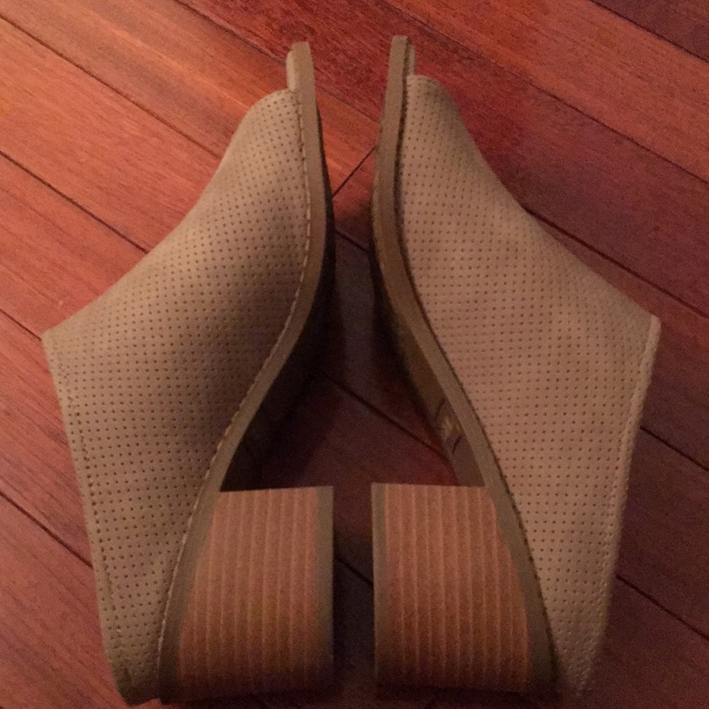 Massini cute slip on shoes size 7 NWT - Picture 6 of 7